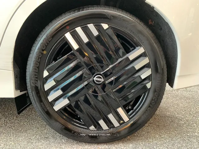 日産 ノートオーラ