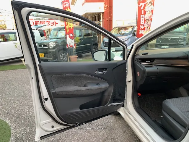 日産 ノートオーラ