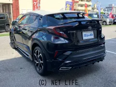 トヨタ C-HR