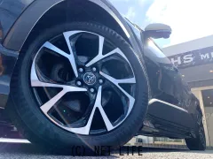 トヨタ C-HR