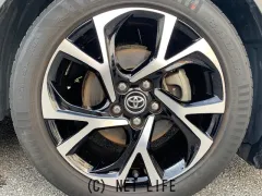トヨタ C-HR