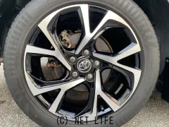 トヨタ C-HR