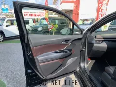トヨタ C-HR