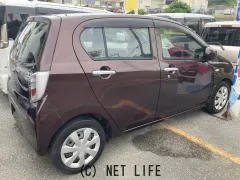 ダイハツ ミライース