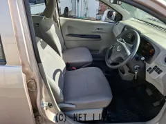 ダイハツ ミライース