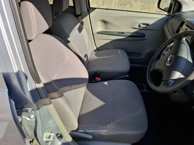 ダイハツ ミライース