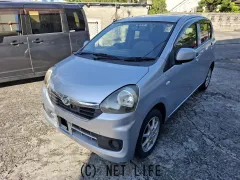 ダイハツ ミライース