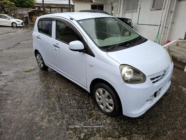 ダイハツ ミライース