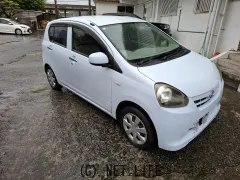 ダイハツ ミライース