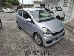 ダイハツ ミライース