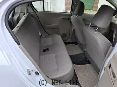 ダイハツ ミライース