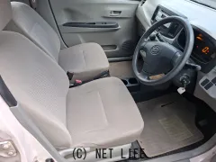 ダイハツ ミライース