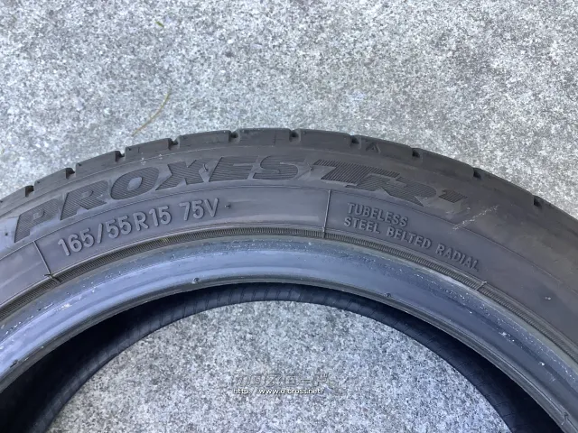 タイヤ (中古タイヤ) 15インチ 165/55R15 トーヨー バリ山です!