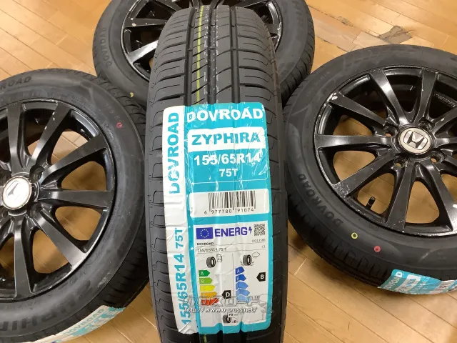 ホイール・タイヤ 中古社外ホイール メーカー不明 新品タイヤ4本セット‼︎