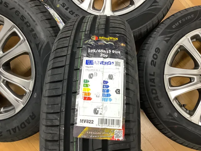 ホイール・タイヤ シビラネクスト 新品タイヤ4本セット!!
