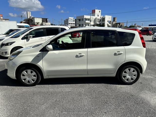 日産 ノート X・2015(H27)年式・ブリリアントホワイトパール・1200cc