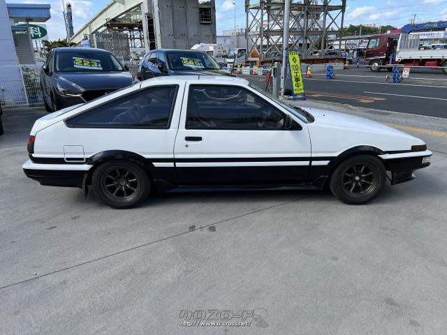 トヨタ スプリンタートレノ GT APEX・1986(S61)年式・白・1600cc・株式