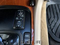 トヨタ ランドクルーザー100