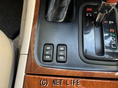 トヨタ ランドクルーザー100