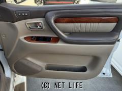 トヨタ ランドクルーザー100