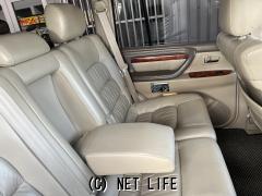 トヨタ ランドクルーザー100