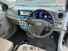 ダイハツ ミライース