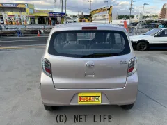 ダイハツ ミライース