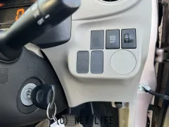 ダイハツ ミライース