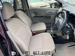 ダイハツ ミライース