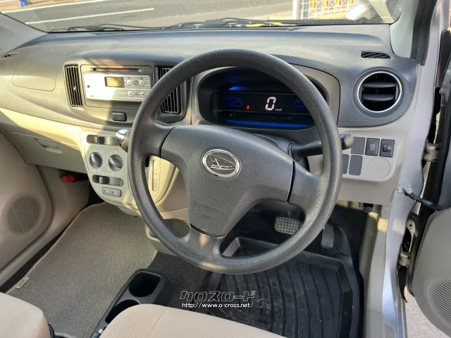 ダイハツ ミライース