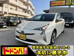 トヨタ プリウス