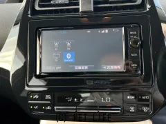 トヨタ プリウス