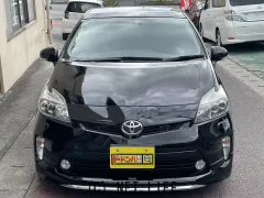 トヨタ プリウス