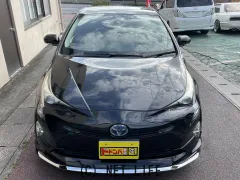 トヨタ プリウス