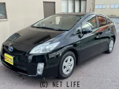 トヨタ プリウス