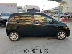ダイハツ ミライース
