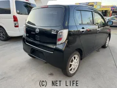 ダイハツ ミライース