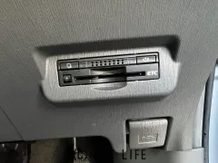 トヨタ プリウスα