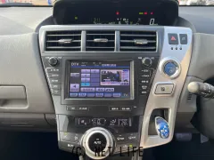 トヨタ プリウスα