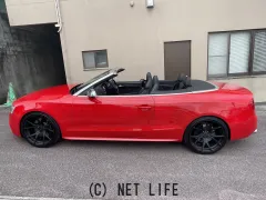 アウディ S5カブリオレ