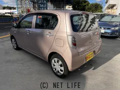 ダイハツ ミライース