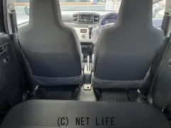 ダイハツ ミライース
