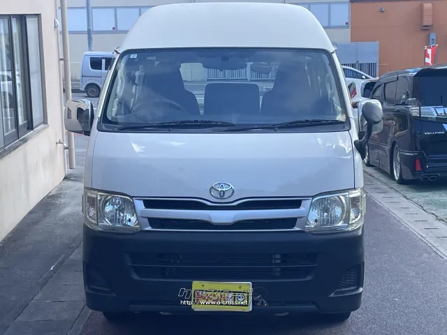 トヨタ ハイエースバン