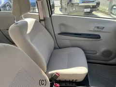 ダイハツ ミライース