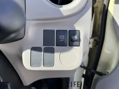 ダイハツ ミライース
