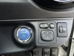 トヨタ アクア