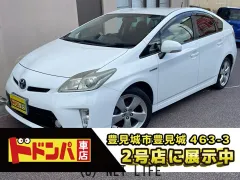 トヨタ プリウス