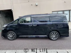 トヨタ ヴェルファイア