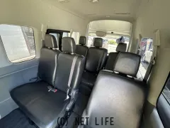 日産 NV350キャラバンワゴン