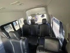 日産 NV350キャラバンワゴン
